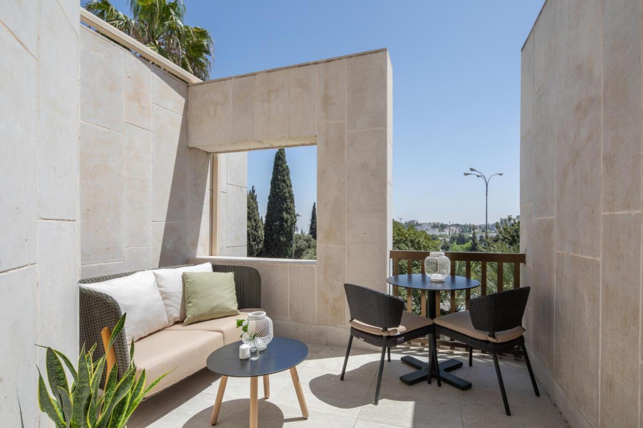 Deluxe Double or Twin Room Balcony