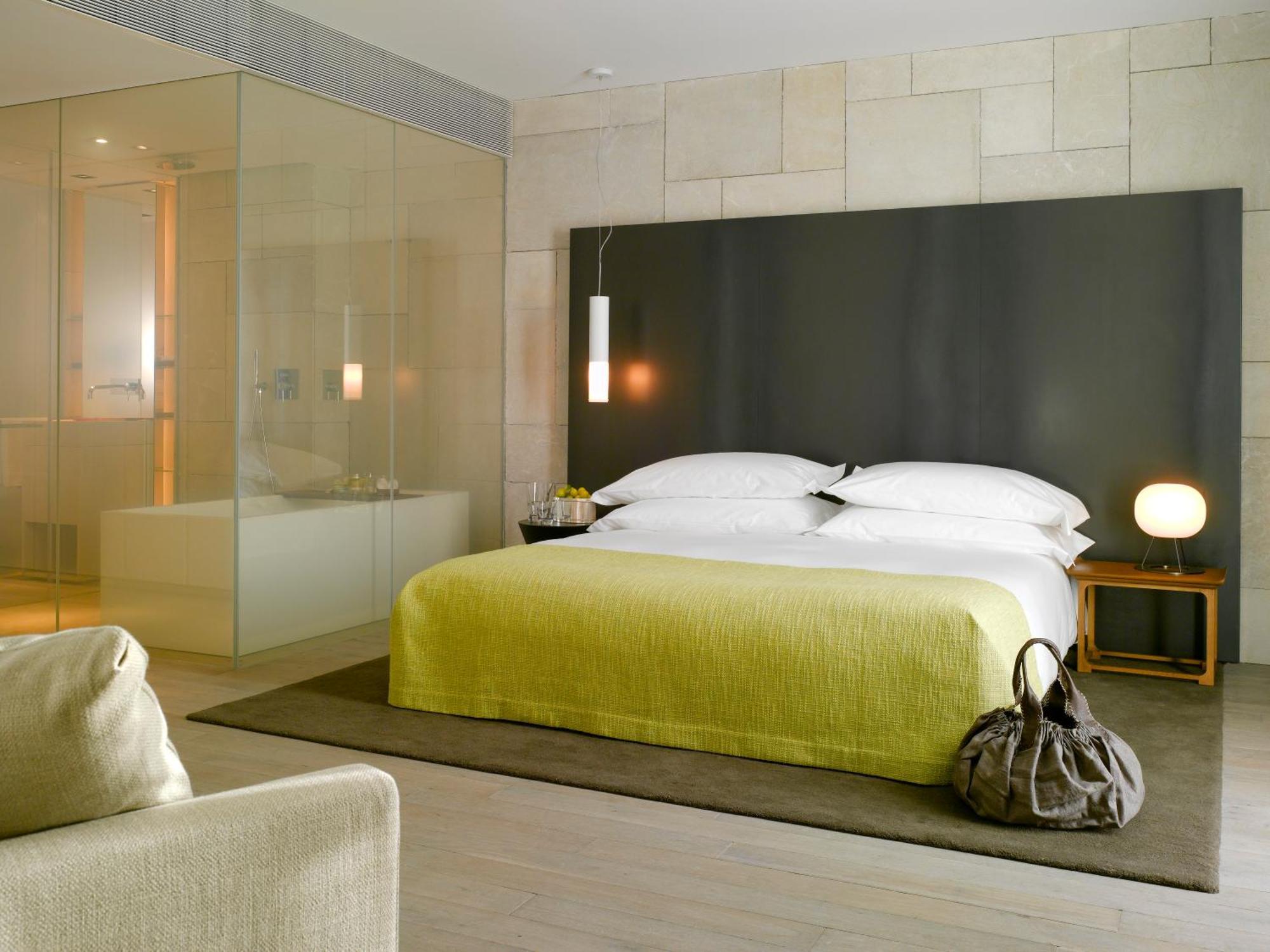 Executive Room,1190593726:JPEG